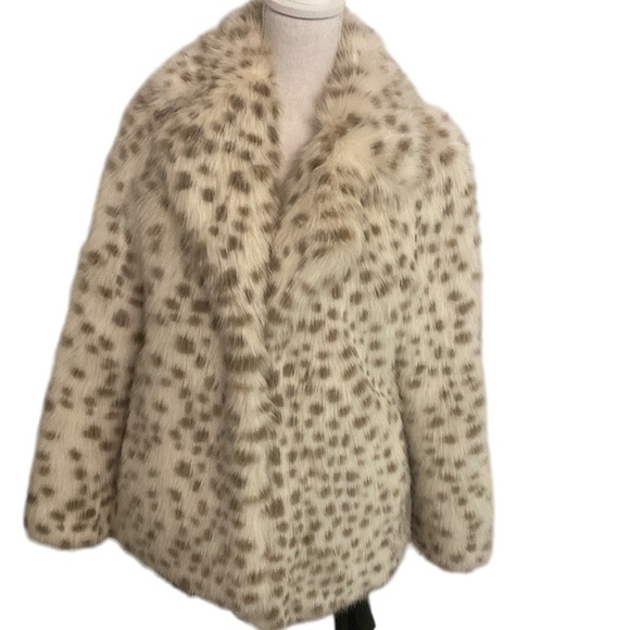 Kate Spade Faux Fur Coat - Picture 1 of 4